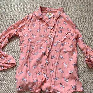 Lightweight pink Dalmatian button-up shirt M